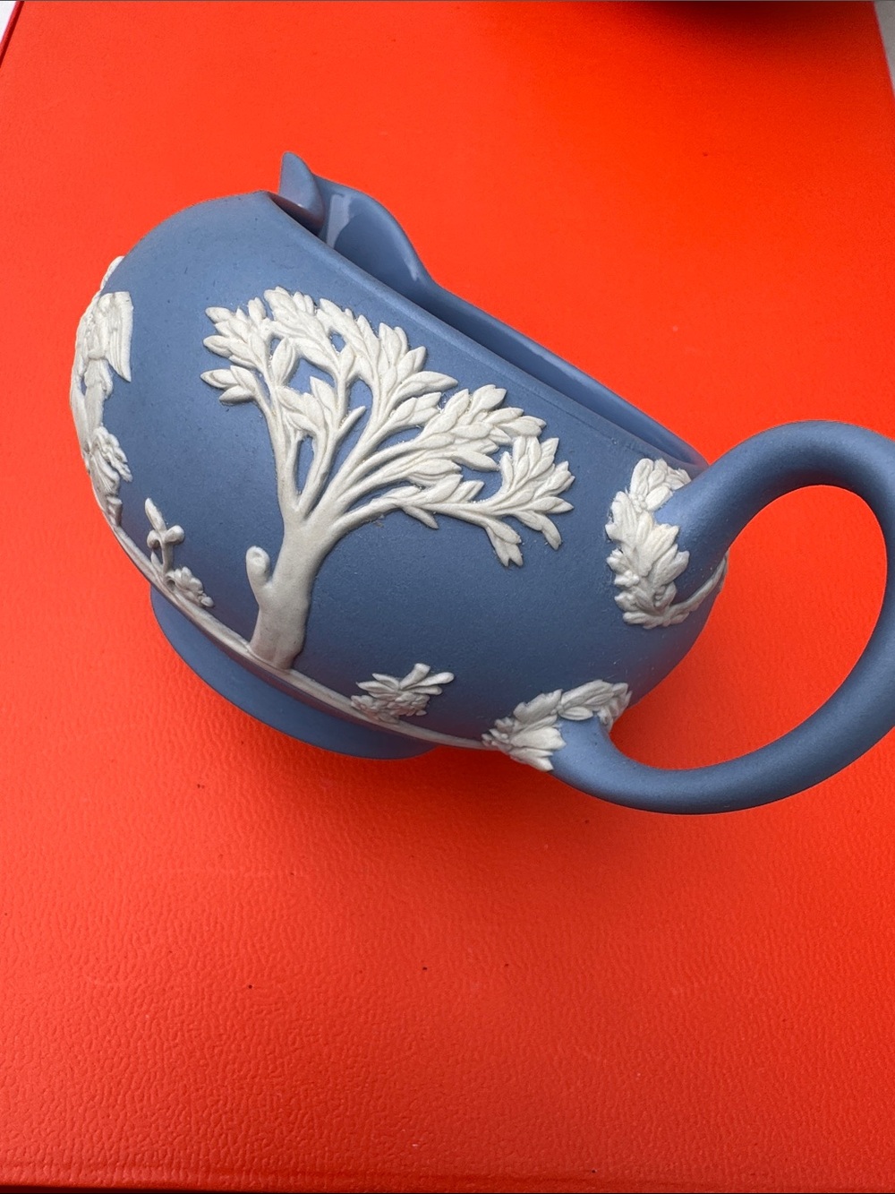 Vintage Wedgwood Jasperware Creamer (for tea set) - Picture 6 of 11
